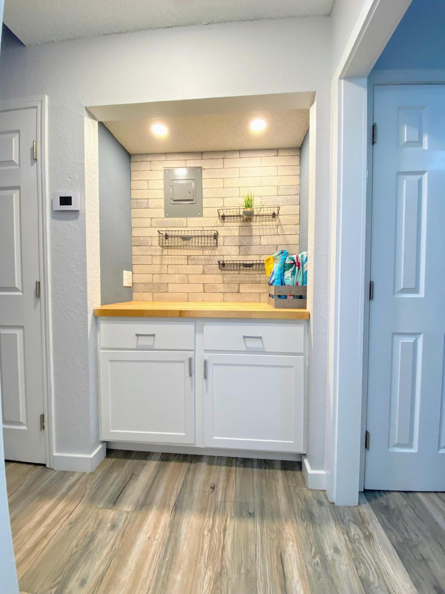 F Lakefront! Remodeled, Sleeps 4, Boat Slip, Patio, Wifi, Cable, Pool Osage Beach Exterior foto